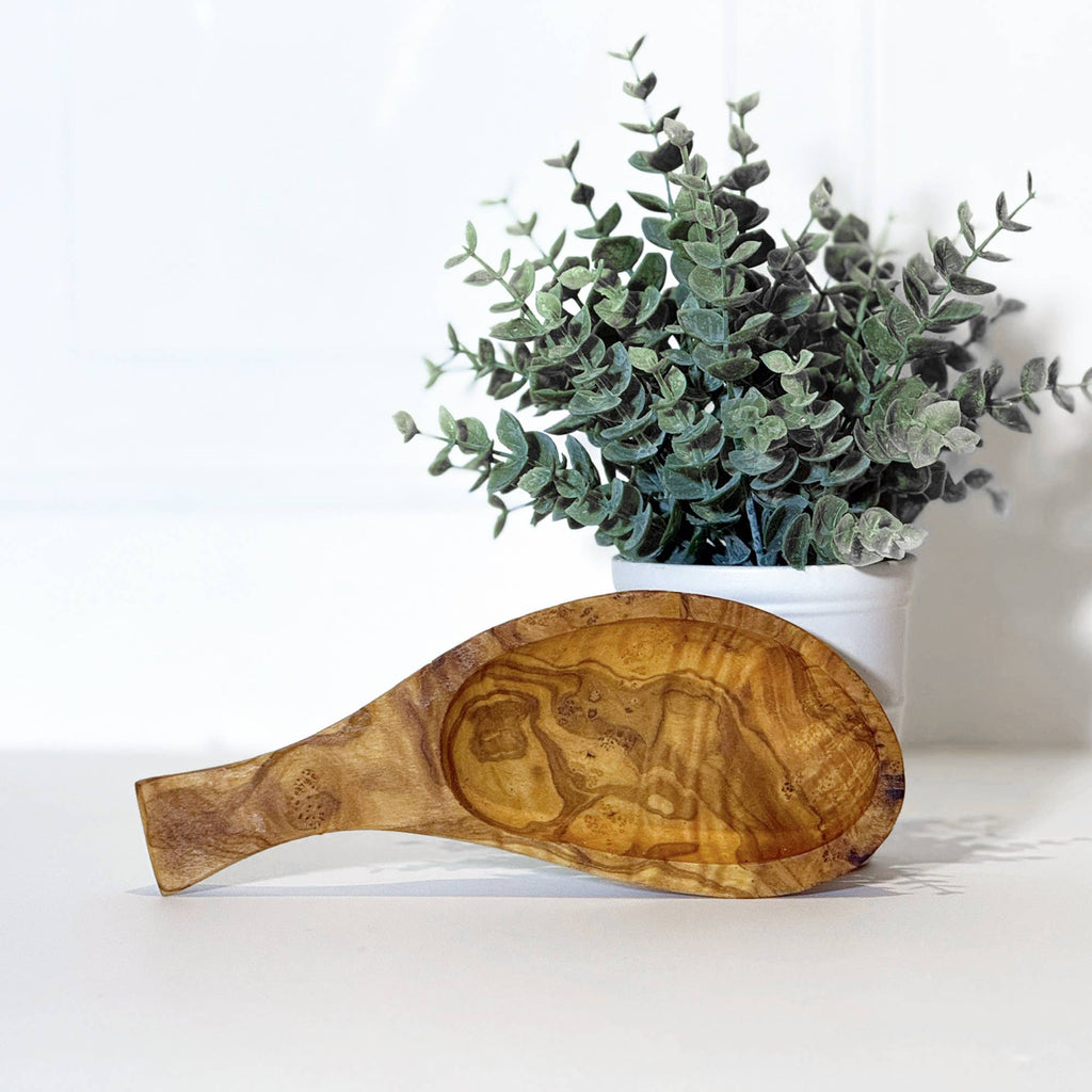 Italian Olivewood Aperitivo Bowl with Handle