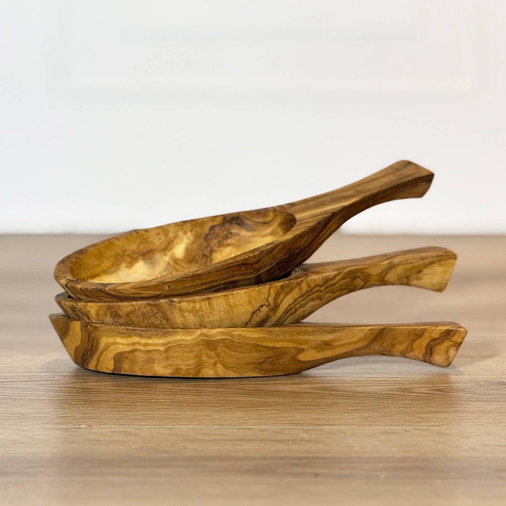 Italian Olivewood Aperitivo Bowl with Handle